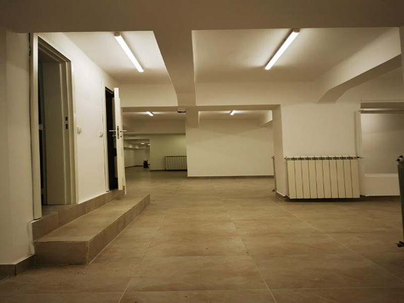 Gallery item 14
